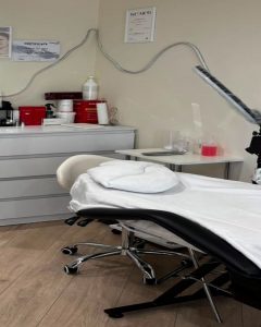 Професійні косметологічні послуги: інтер'єр робочого кабінету
